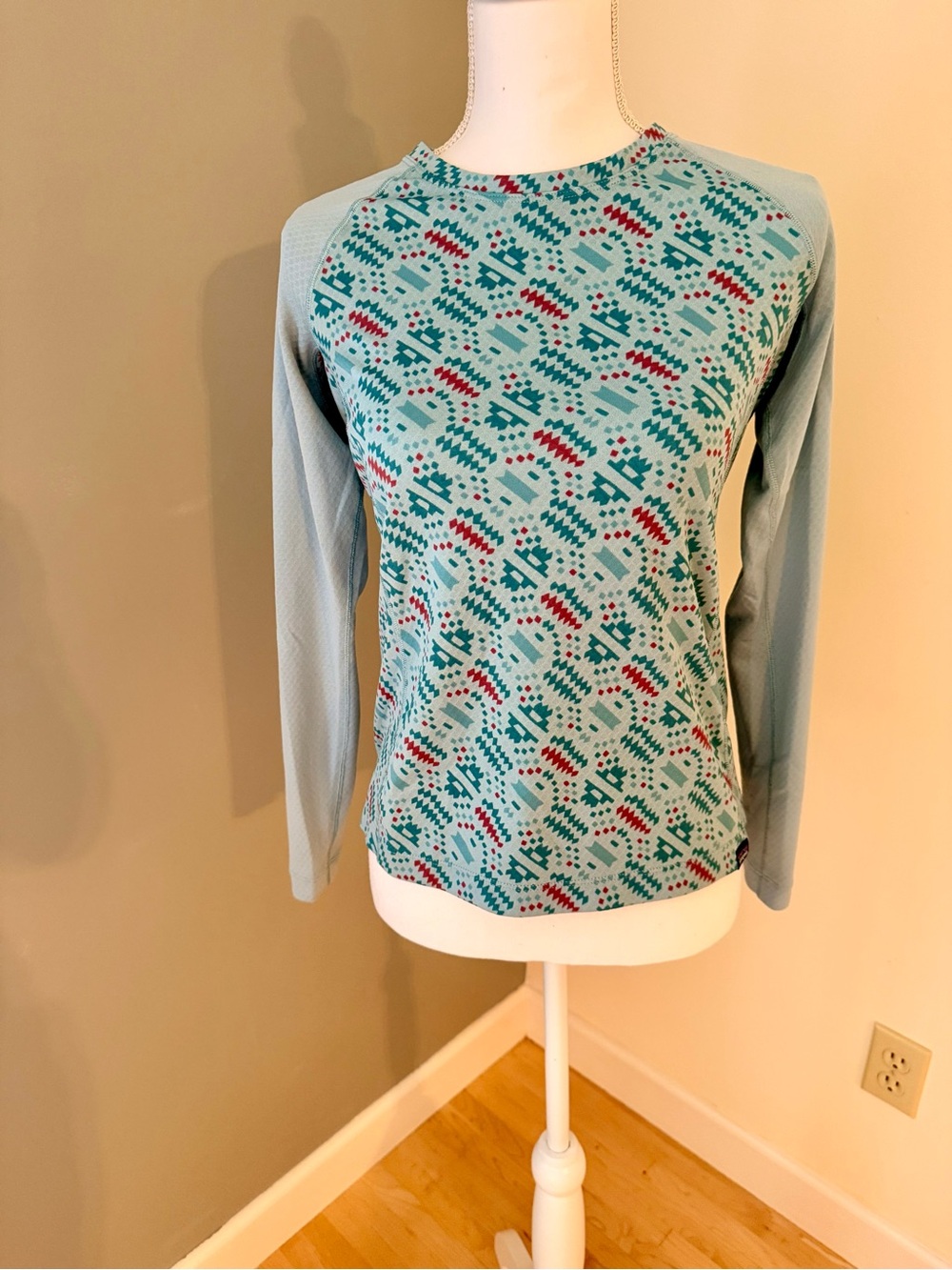 Patagonia Thermal Top - Long Sleeve Geometric Print